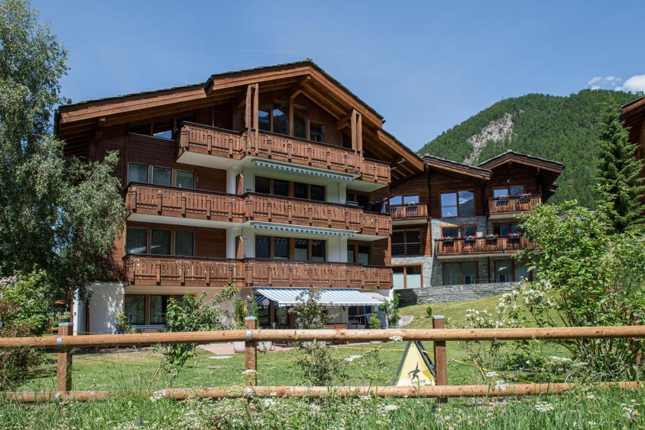 Ferienhaus Felicé Zermatt Esterno foto