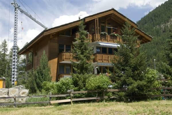 Ferienhaus Felicé Zermatt Esterno foto